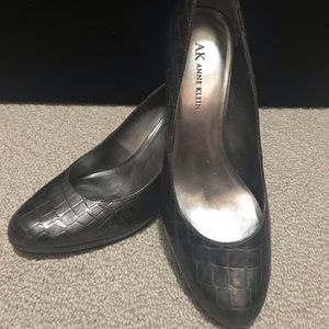Anne Klein pumps size 8